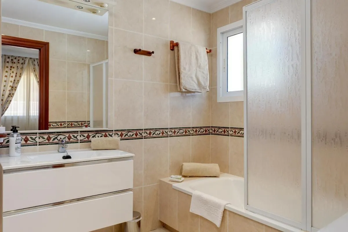 Coto Paz Dos Villa Fuengirola