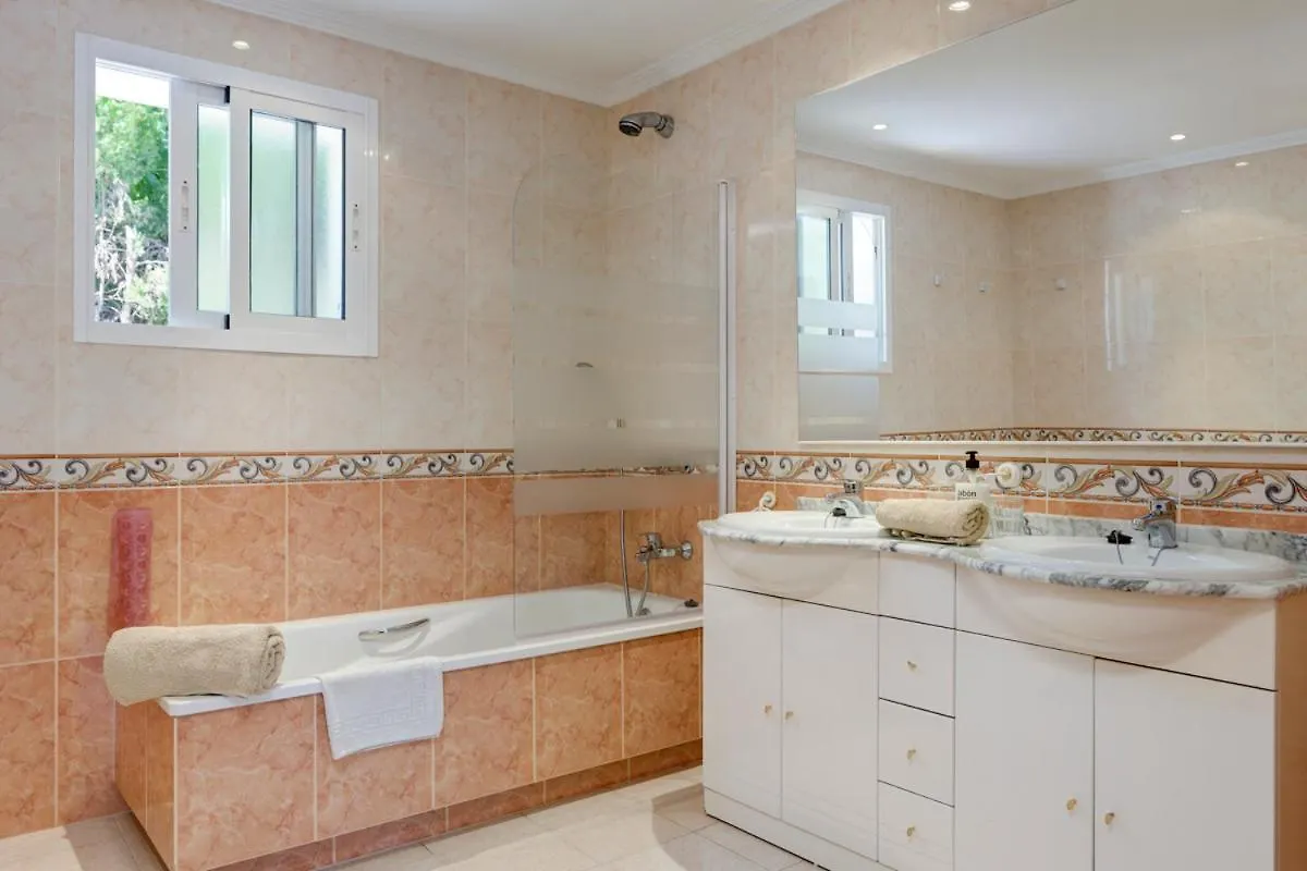 Coto Paz Dos Villa Fuengirola