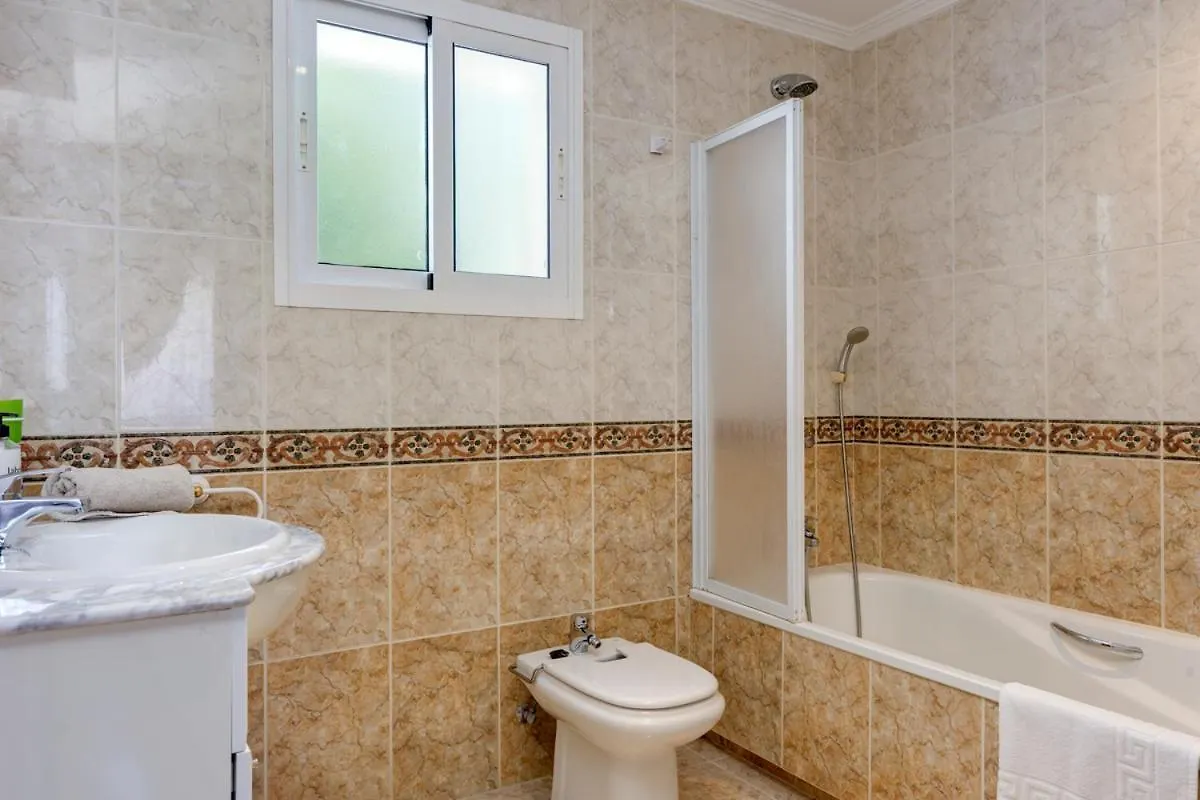 Coto Paz Dos Villa Fuengirola 0*,